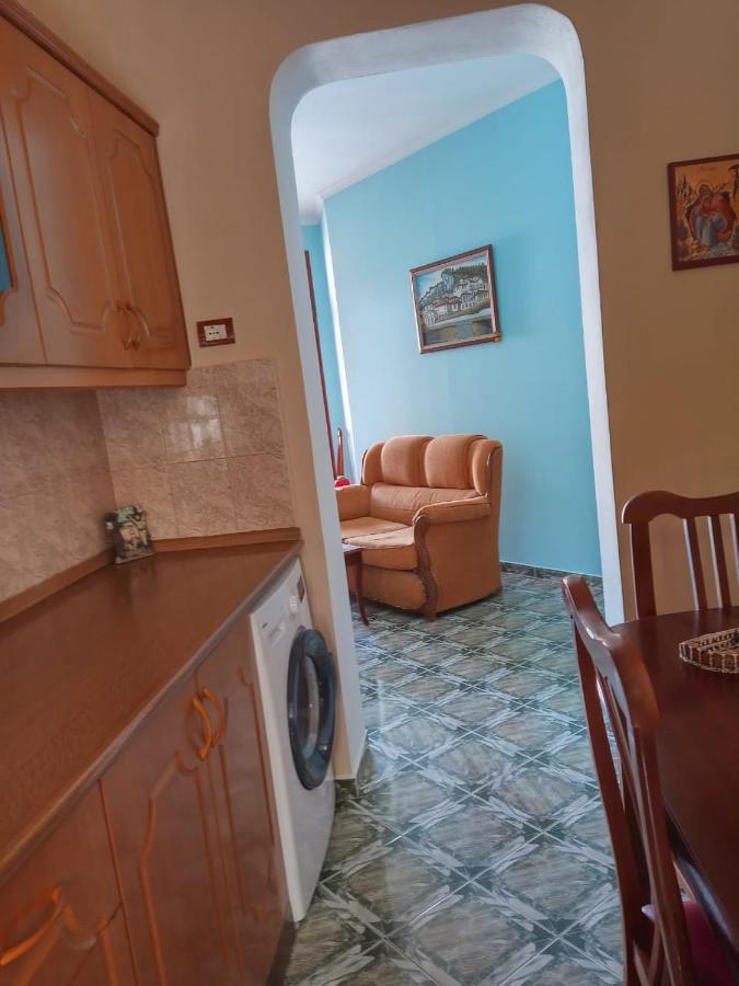 Twins Villa Mangalem Berat Exteriér fotografie