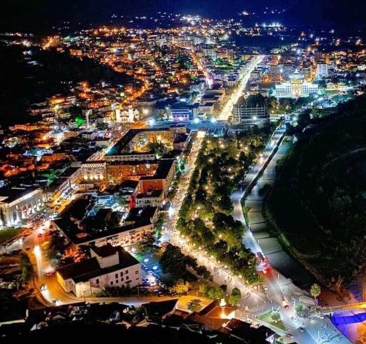 Twins Villa Mangalem Berat Exteriér fotografie