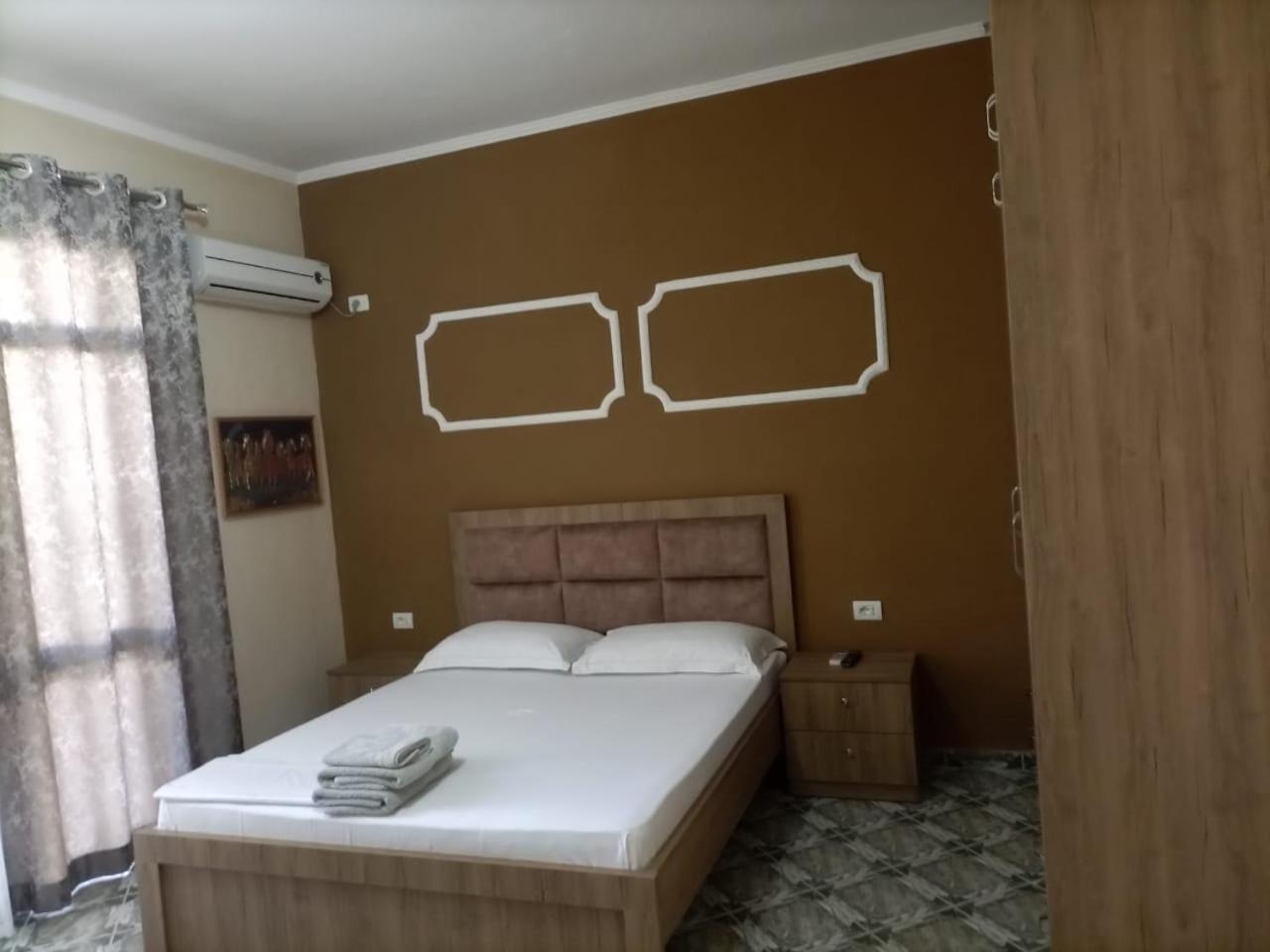 Twins Villa Mangalem Berat Pokoj fotografie