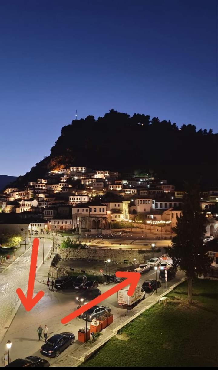 Twins Villa Mangalem Berat Exteriér fotografie