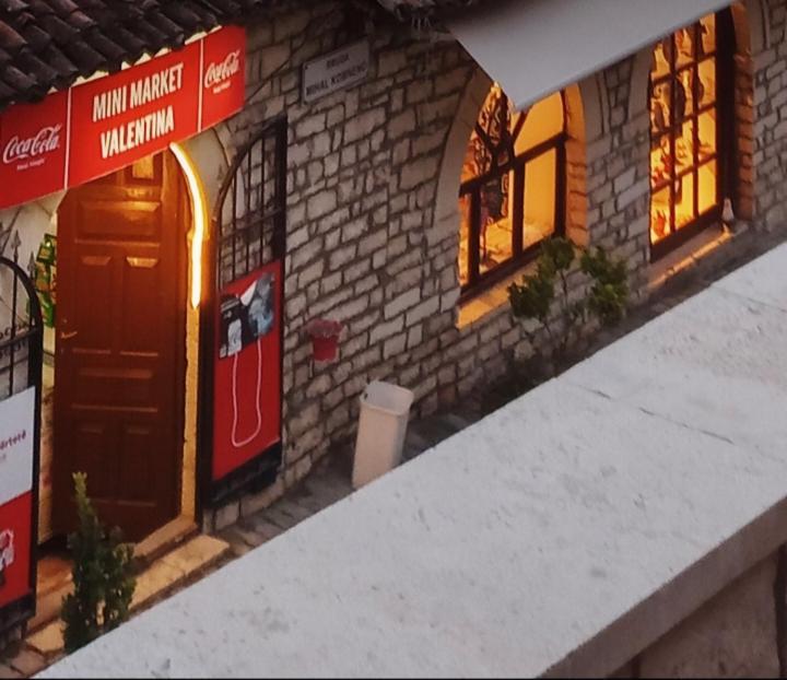 Twins Villa Mangalem Berat Exteriér fotografie